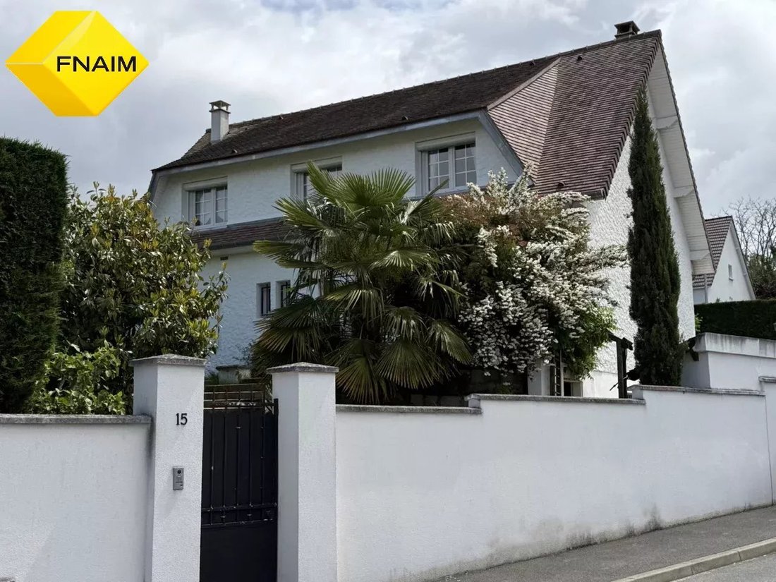 House in La Norville, Ile-de-France, France 1 - 17967071