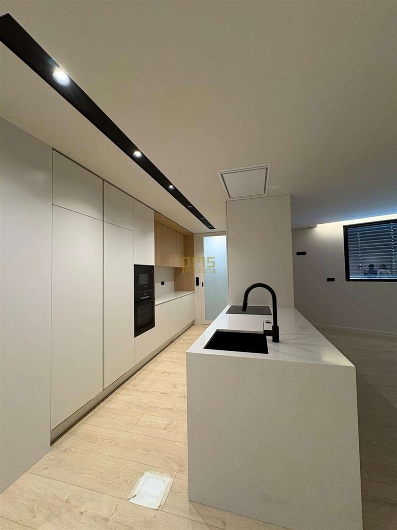 Apartment in Gondomar (Sao Cosme), Valbom e Jovim, Porto District, Portugal 2 - 17968650