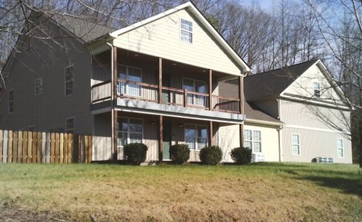 House in Dover, Tennessee, United States 1
