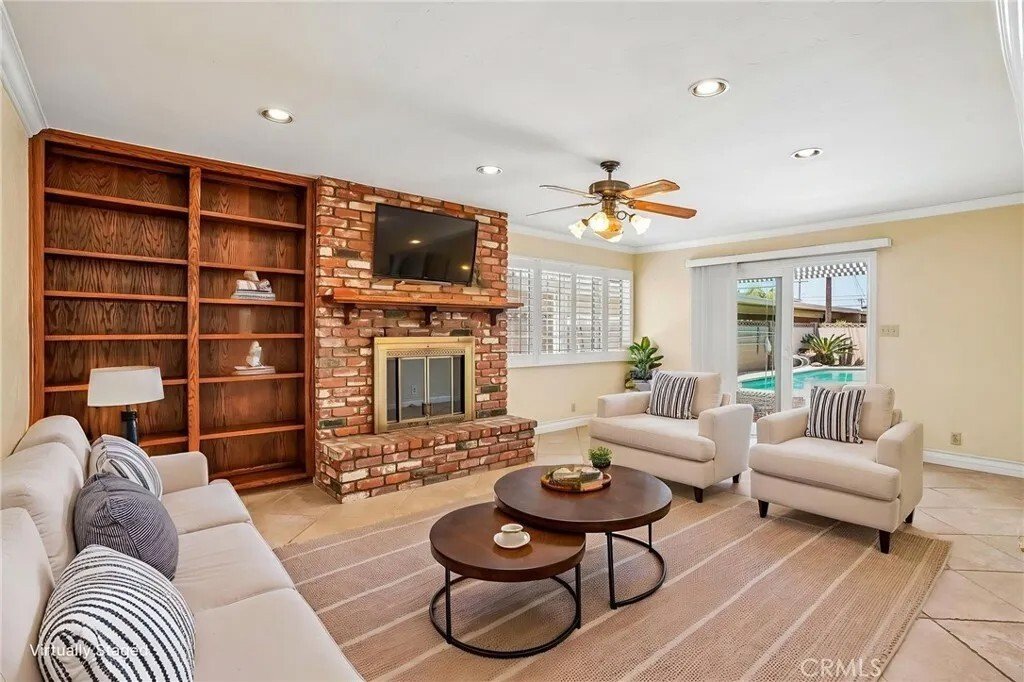 House in Buena Park, California, United States 3 - 17972449