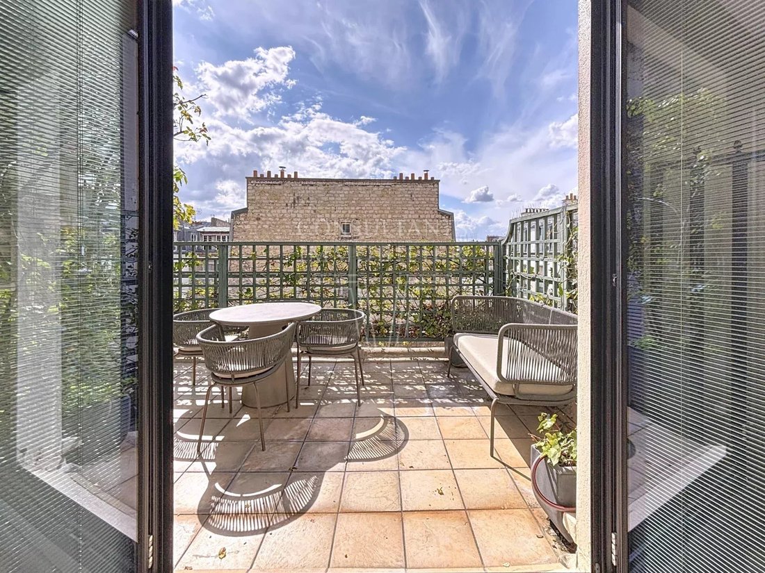 Apartment in Muette Sud, Paris 16e Arrondissement, Paris 2 - 17967103