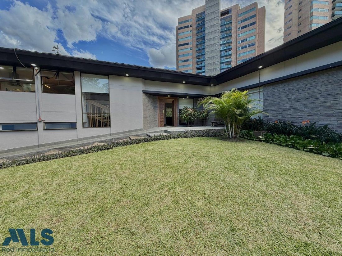 House in Medellín, Antioquia, Colombia 3 - 17972316