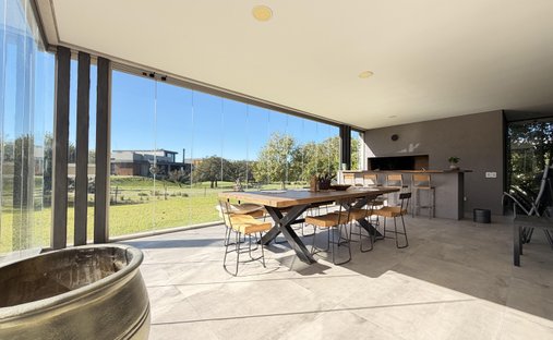 House in Tigre, Buenos Aires Province, Argentina 1