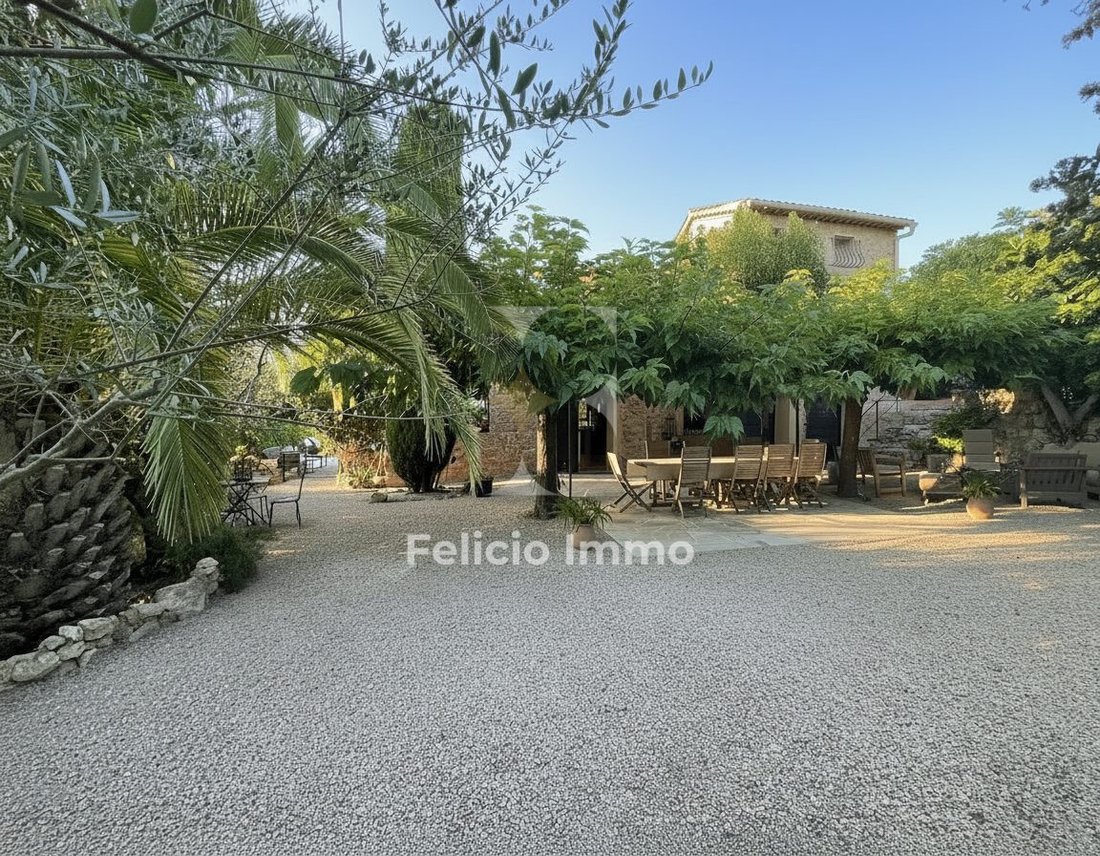 Country House in Le Rouret, Provence-Alpes-Côte d'Azur, France 1 - 17971565