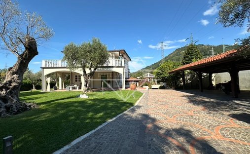 Villa a Stadio - Sant'Antonio - Marasio, Carrara, Toscana 1