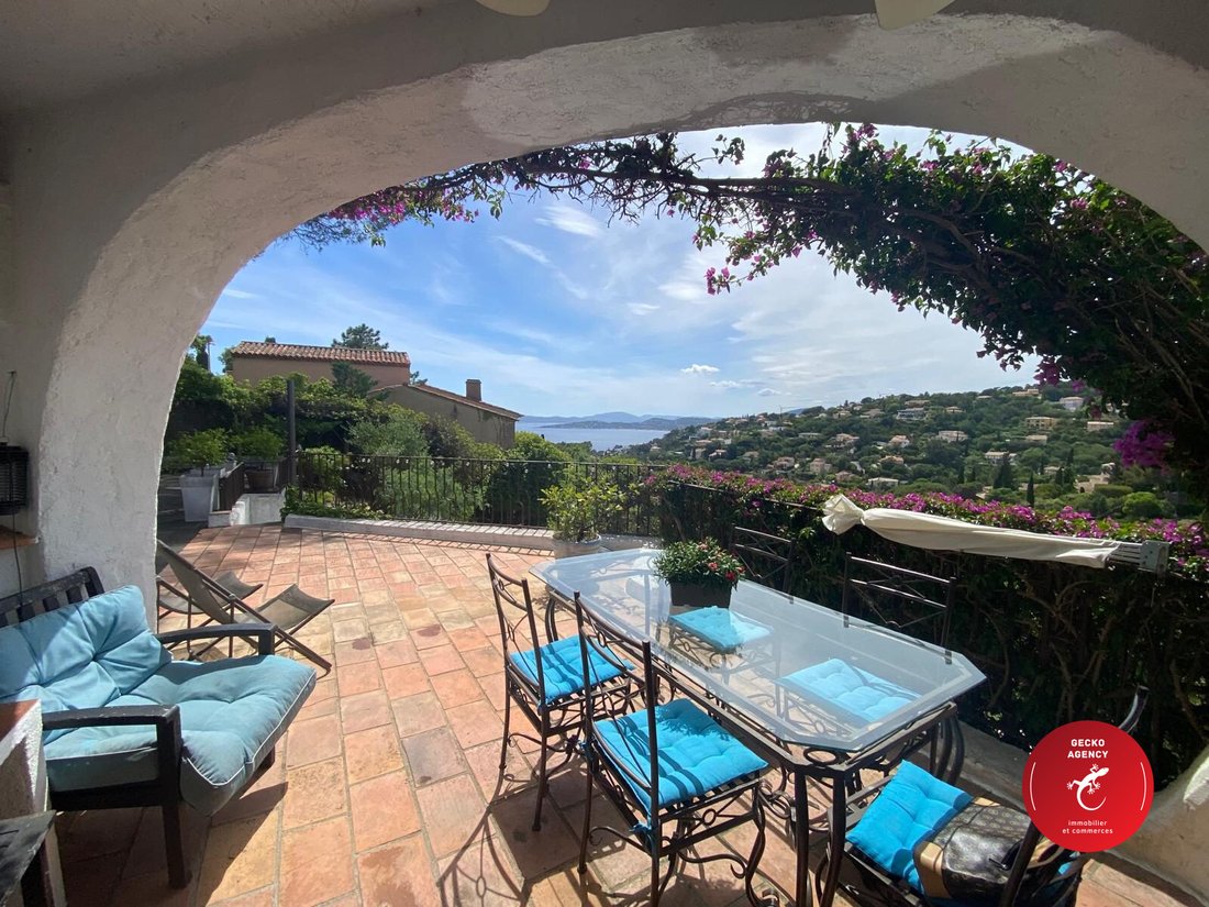 Villa in Les Issambres, Roquebrune-sur-Argens, France 3 - 17971570