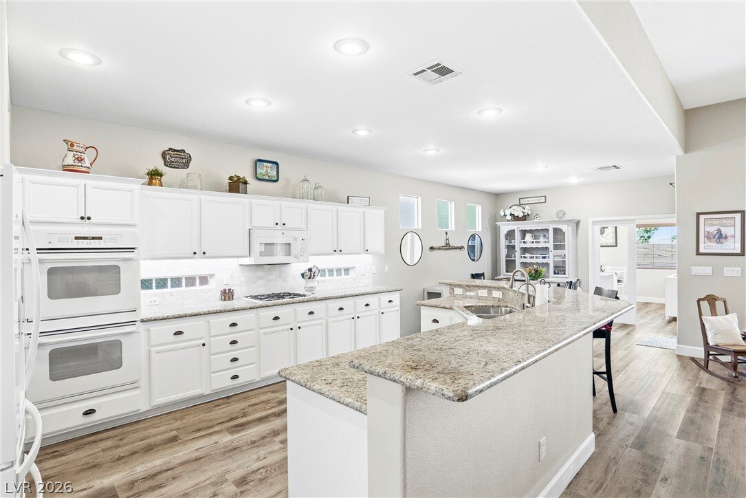 House in Las Vegas, Nevada, United States 4 - 17968376
