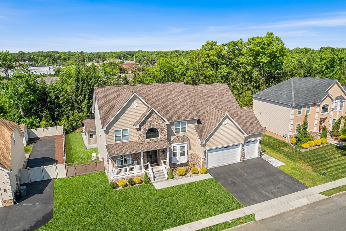 House in Howell Township, New Jersey, United States 2 - 17274845