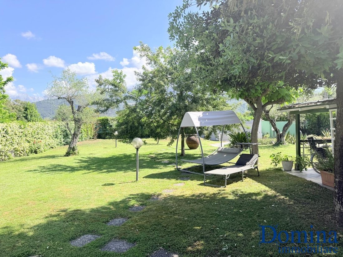 Country House in Poveromo, Massa, Italy 2 - 17969912