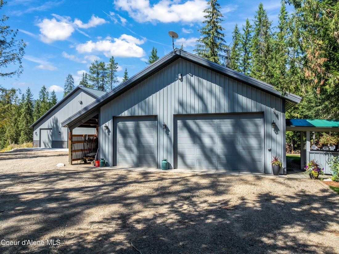 House in Nordman, Idaho, United States 4 - 17966195