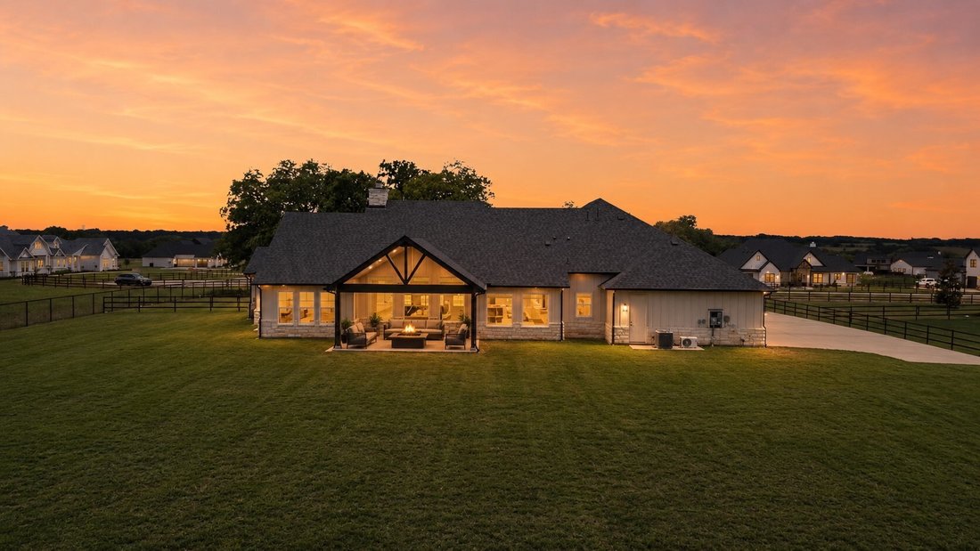 House in Van Alstyne, Texas, United States 1 - 17911291