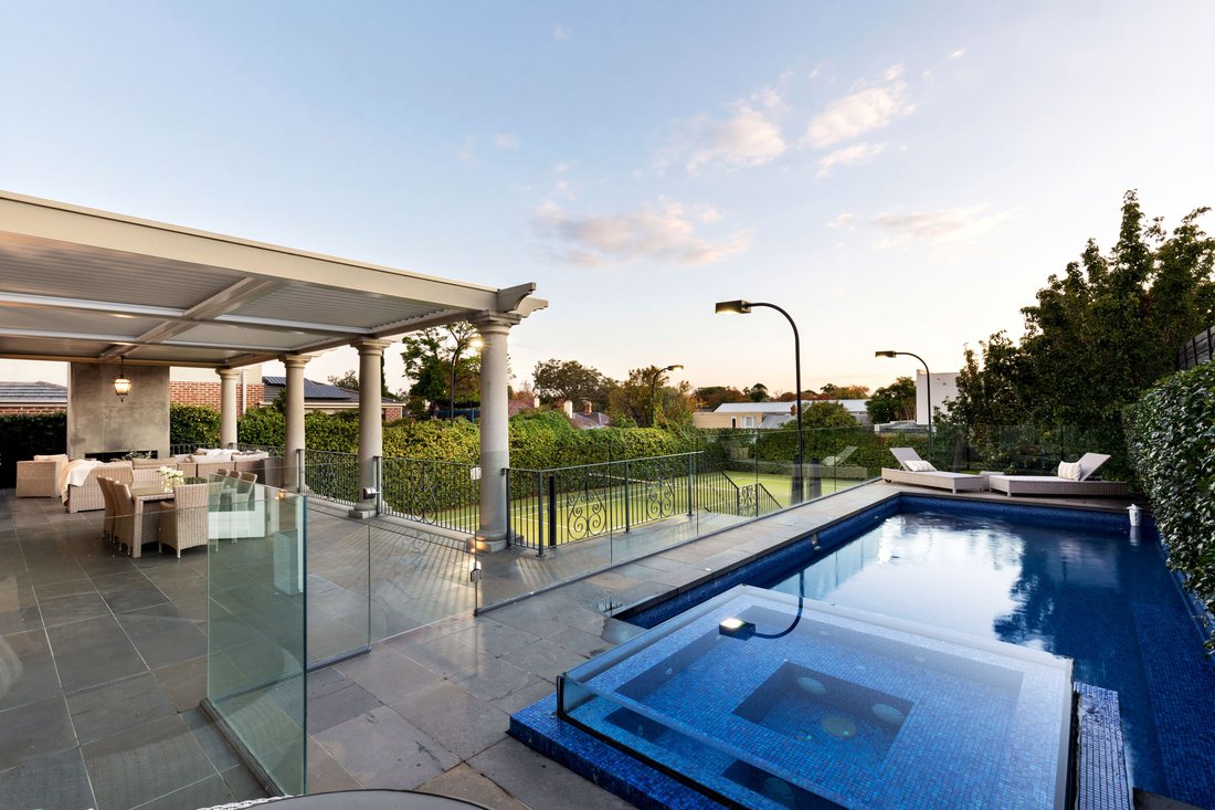 House in Brighton, Victoria, Australia 3 - 17971385