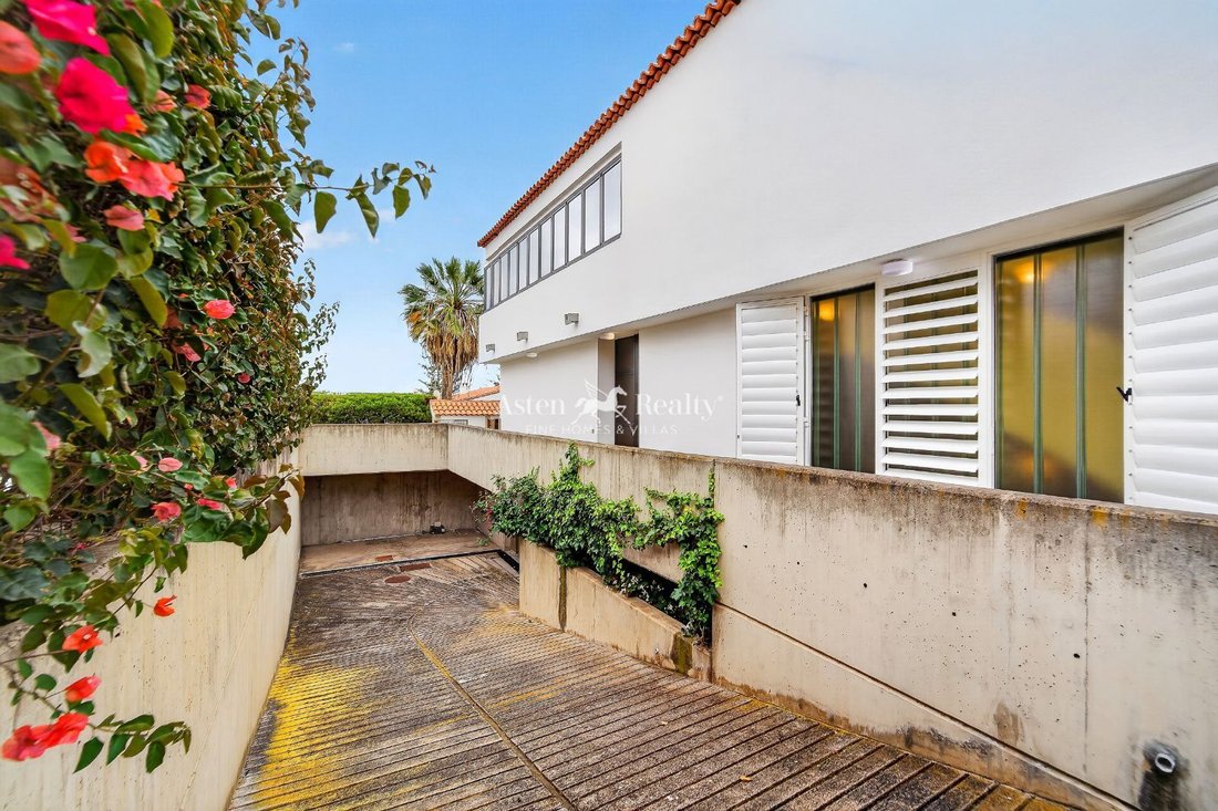 Villa in Puerto de la Cruz, Canary Islands, Spain 5 - 17967271
