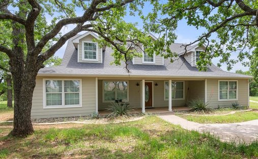 Farm Ranch in Graham, Texas, United States 1