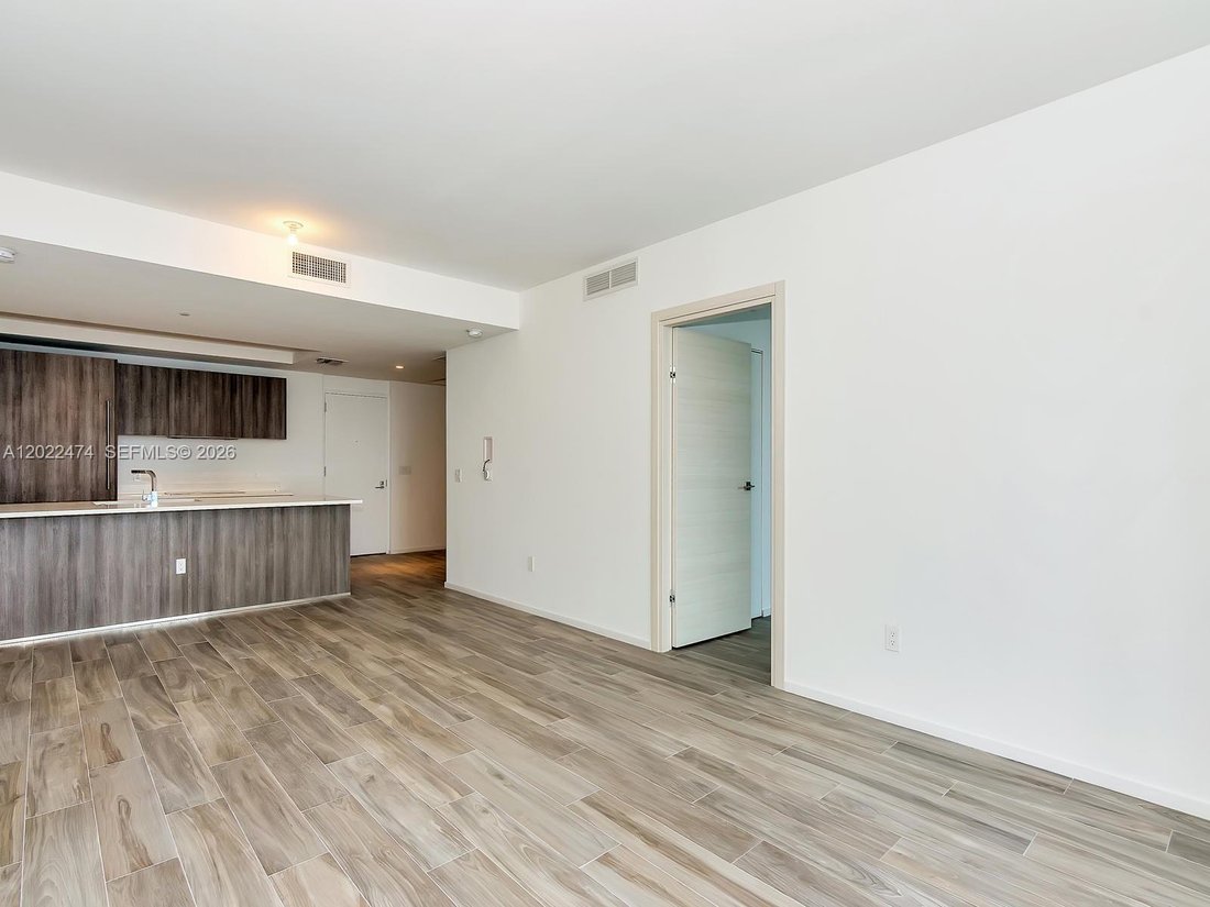 Condo in Miami, Florida, United States 3 - 17966307