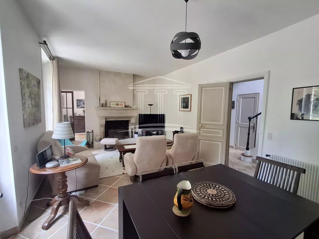 House in Centre Ville, Sorgues, France 4 - 17967263