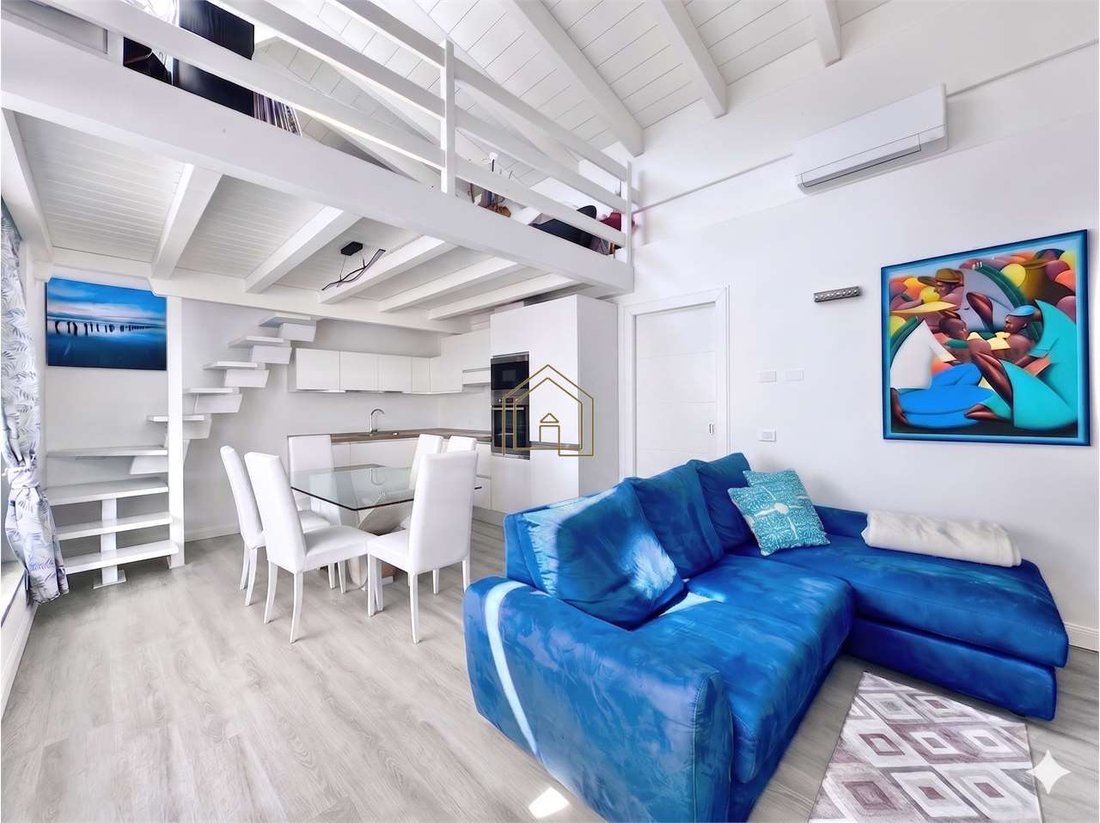 Apartment in Padenghe sul Garda, Lombardy, Italy 3 - 17968531