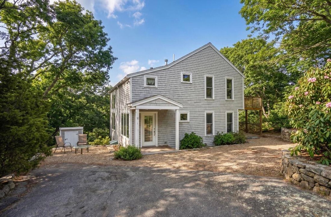 House in Oak Bluffs, Massachusetts, United States 1 - 17851481