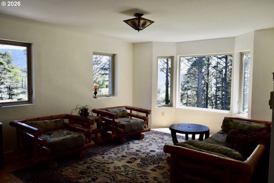 House in Gold Beach, Oregon, United States 3 - 17967975