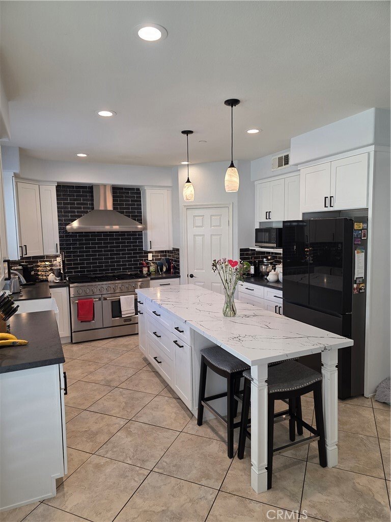 House in Fontana, California, United States 5 - 17408397
