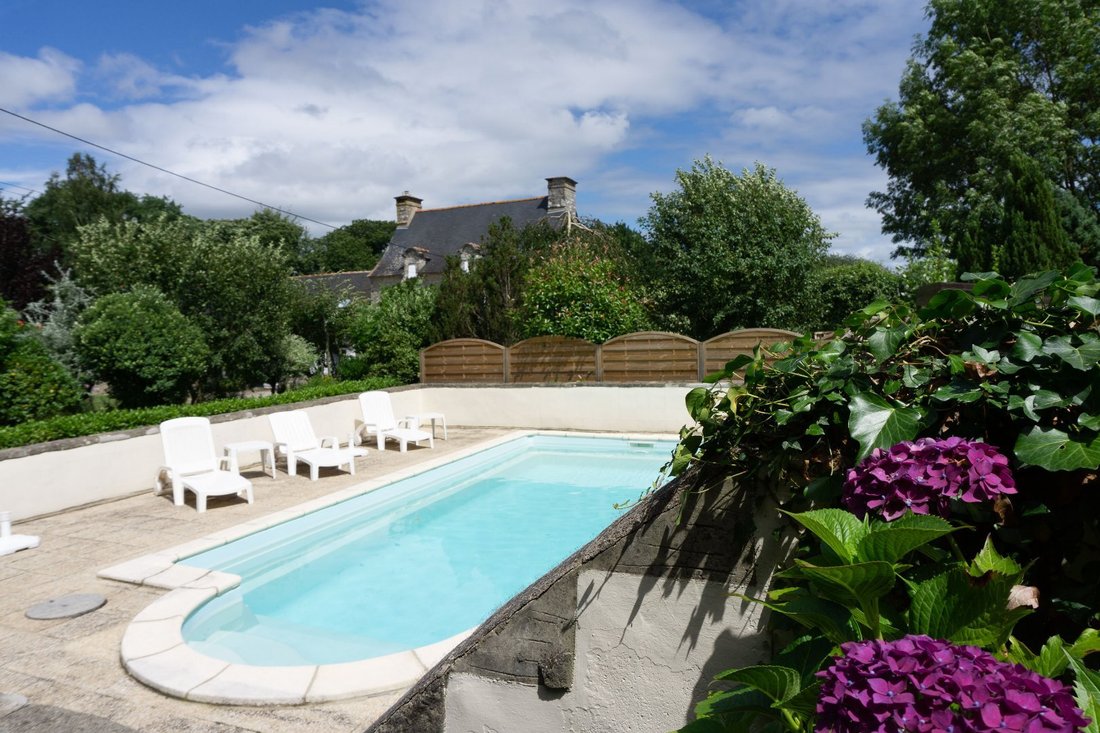 Estate in Centre Ville, Pontivy, France 3 - 17970041