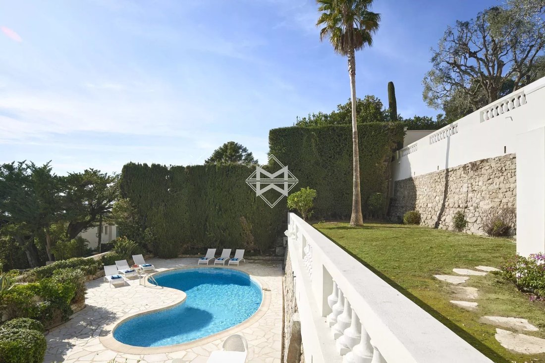 Villa in Montfleury, Cannes, France 3 - 17967341