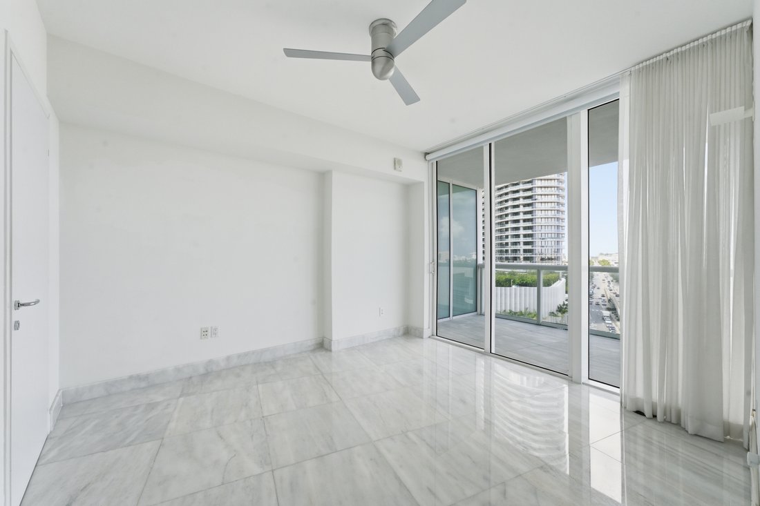 Condo in Miami Beach, Florida, United States 4 - 17711420