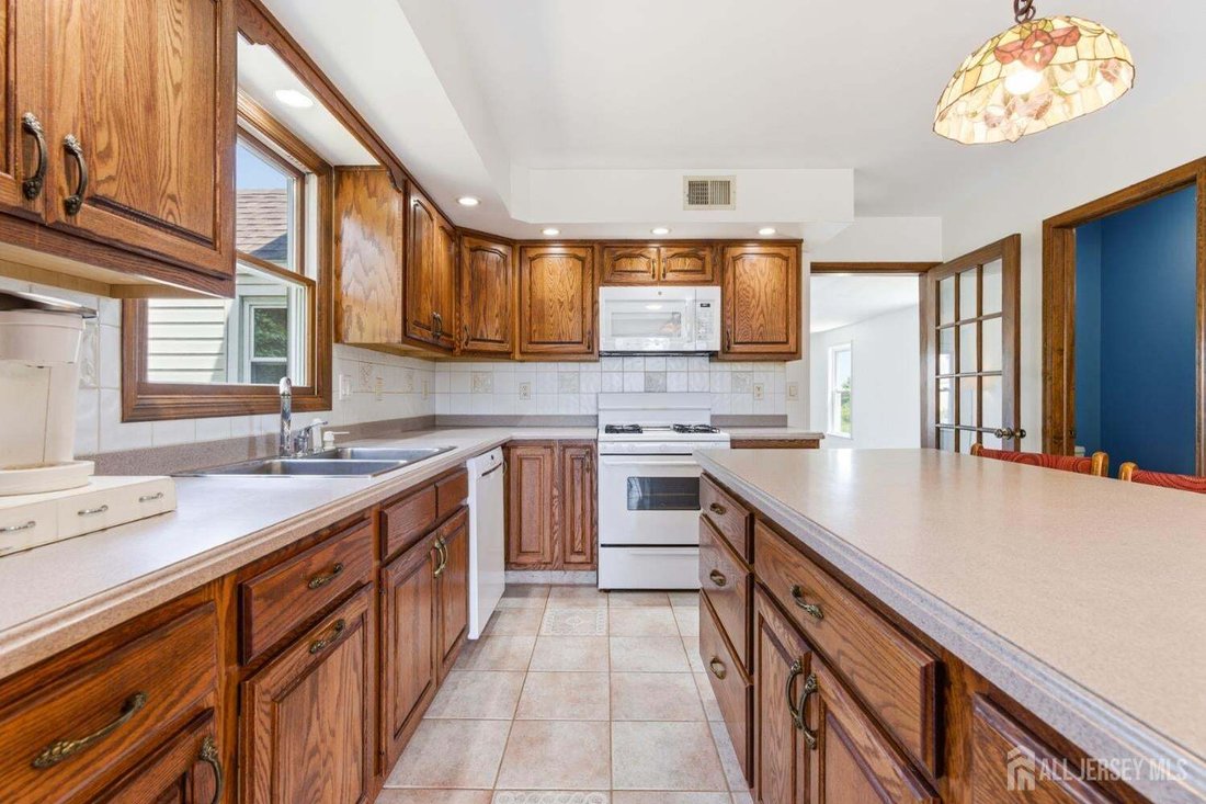 House in Sayreville, New Jersey, United States 5 - 17967300