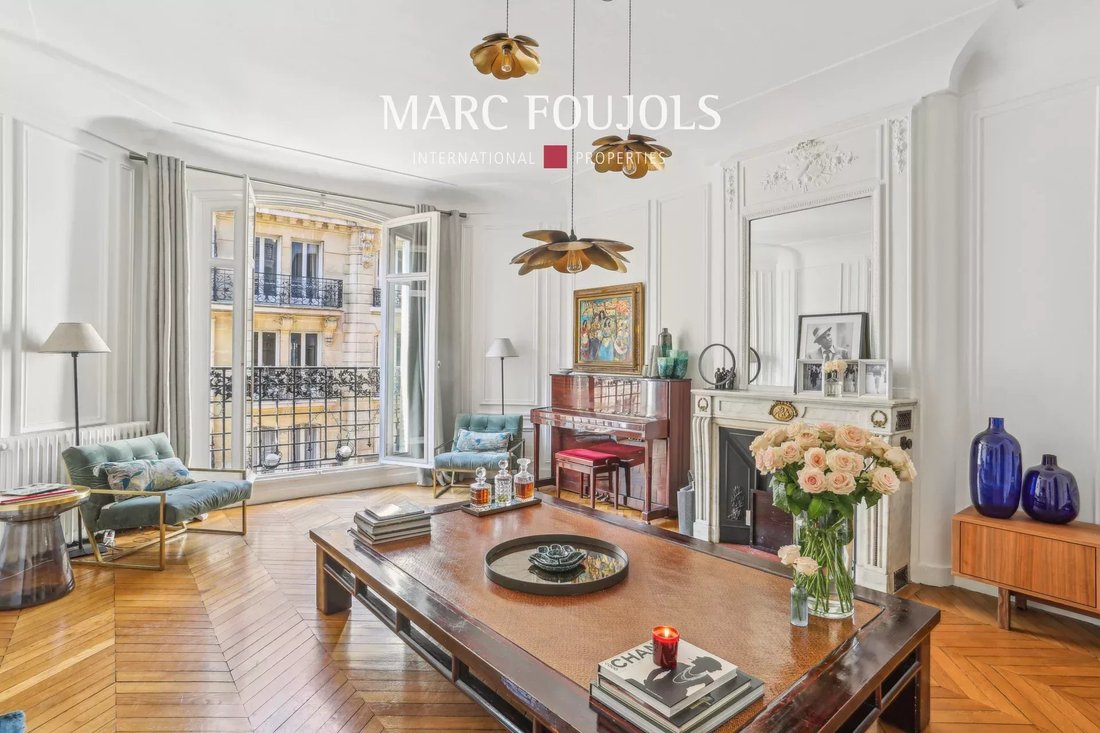 Apartment in Muette Nord, Paris 16e Arrondissement, Paris 4 - 17967402