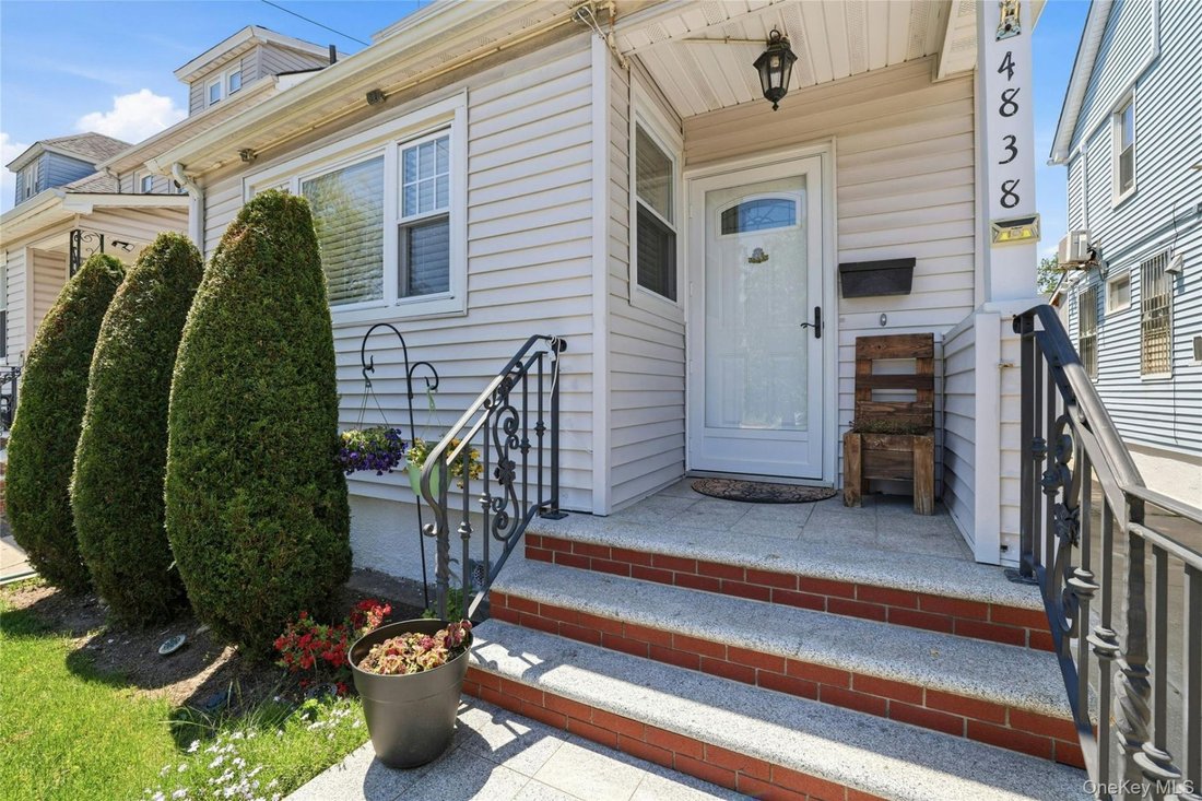 House in New York, New York, United States 3 - 17971273