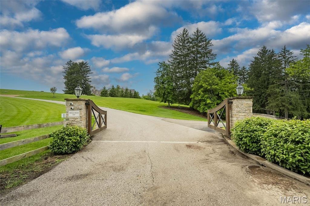 Land in Town and Country, Missouri, United States 2 - 17970478