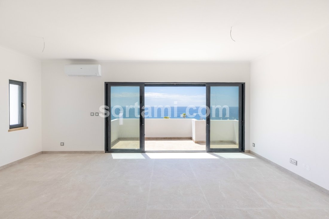 House in Olhos de Agua, Algarve, Portugal 2 - 17970115