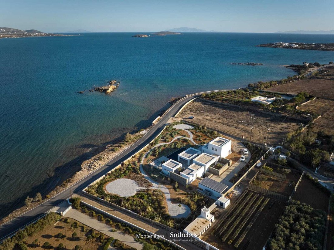 Villa in Antiparos, Montenegro 2 - 17970267