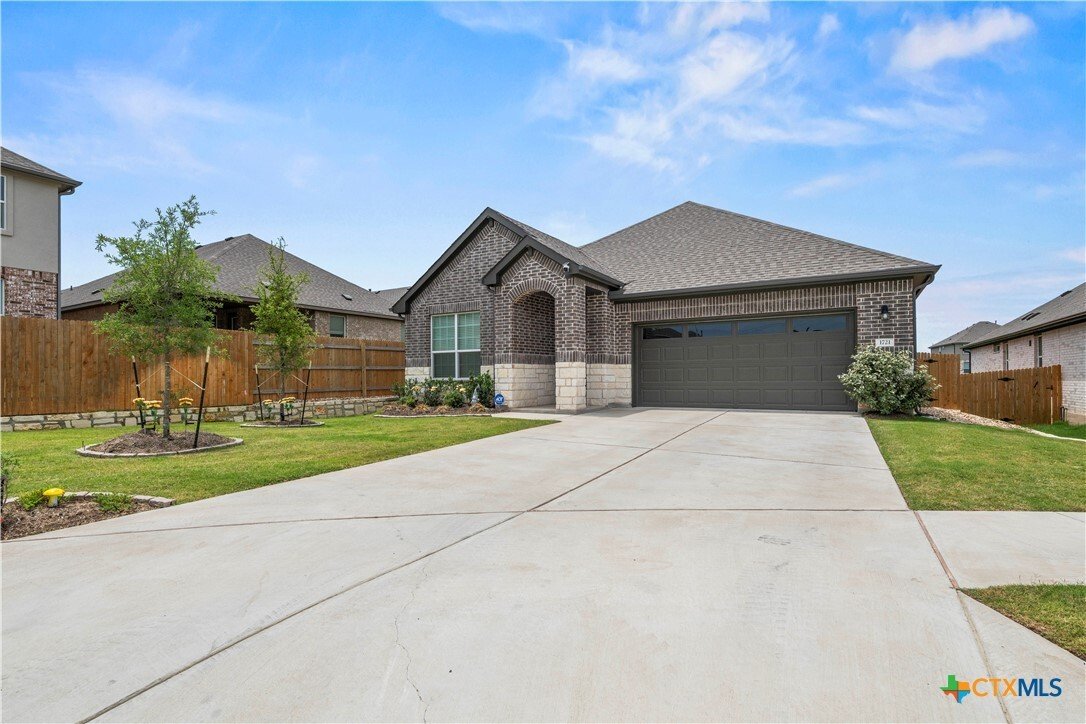 House in Leander, Texas, United States 2 - 17968703