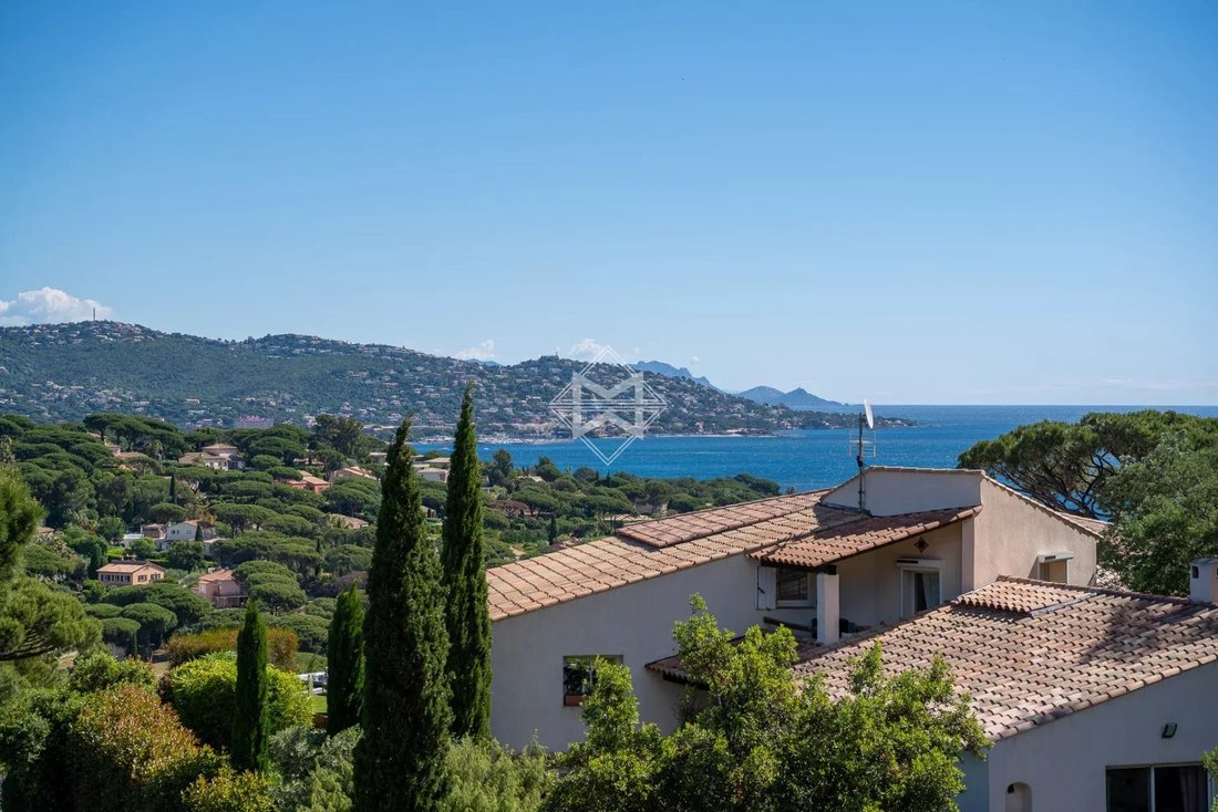 Villa in Nartelle-Noyer-Bellevue-bd des Sardinaux, Sainte-Maxime, France 4 - 17967441