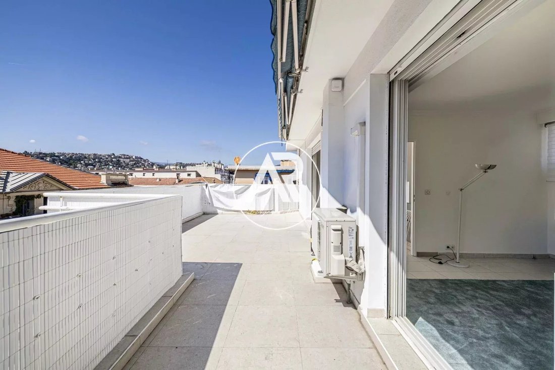 Apartment in Nice, Provence-Alpes-Côte d'Azur, France 2 - 17970283