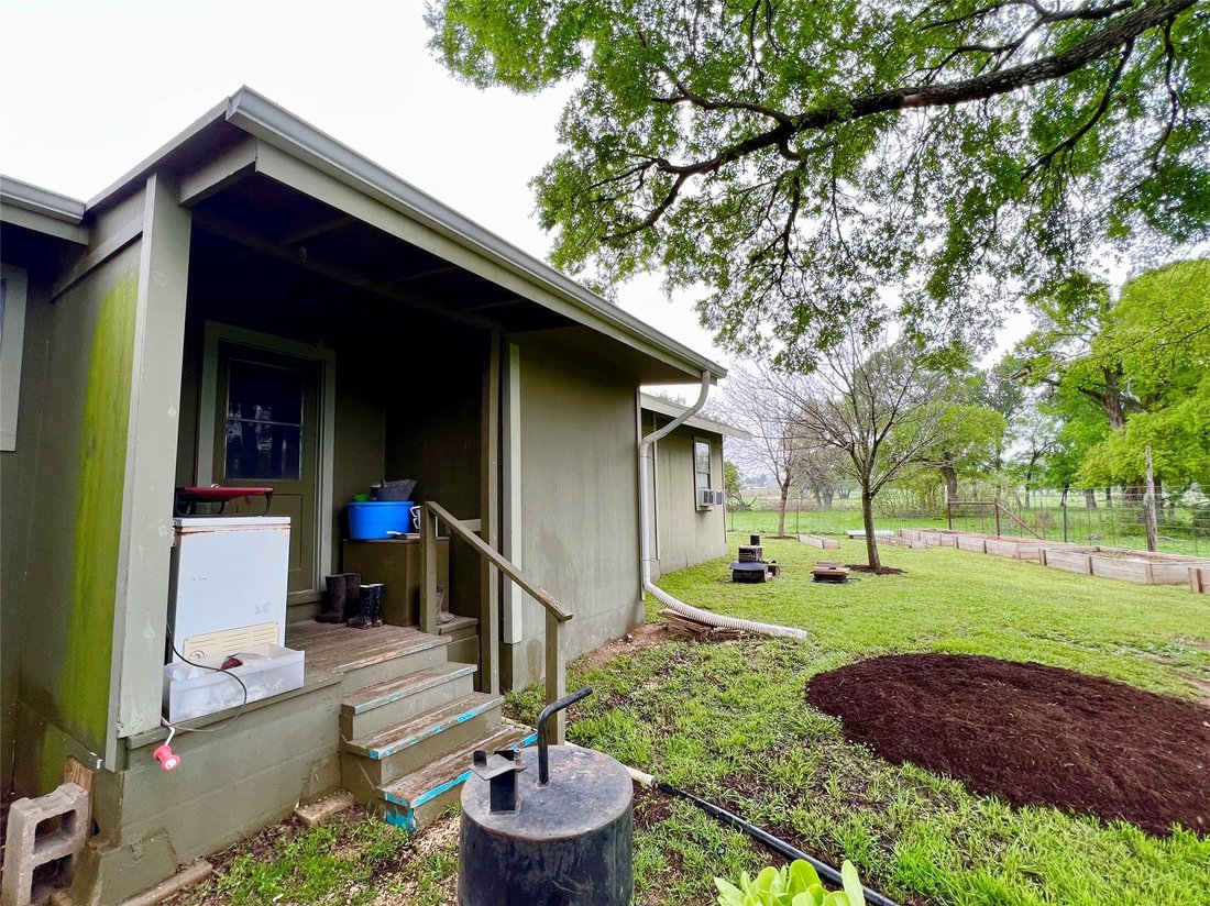 House in Jarrell, Texas, United States 3 - 17972112