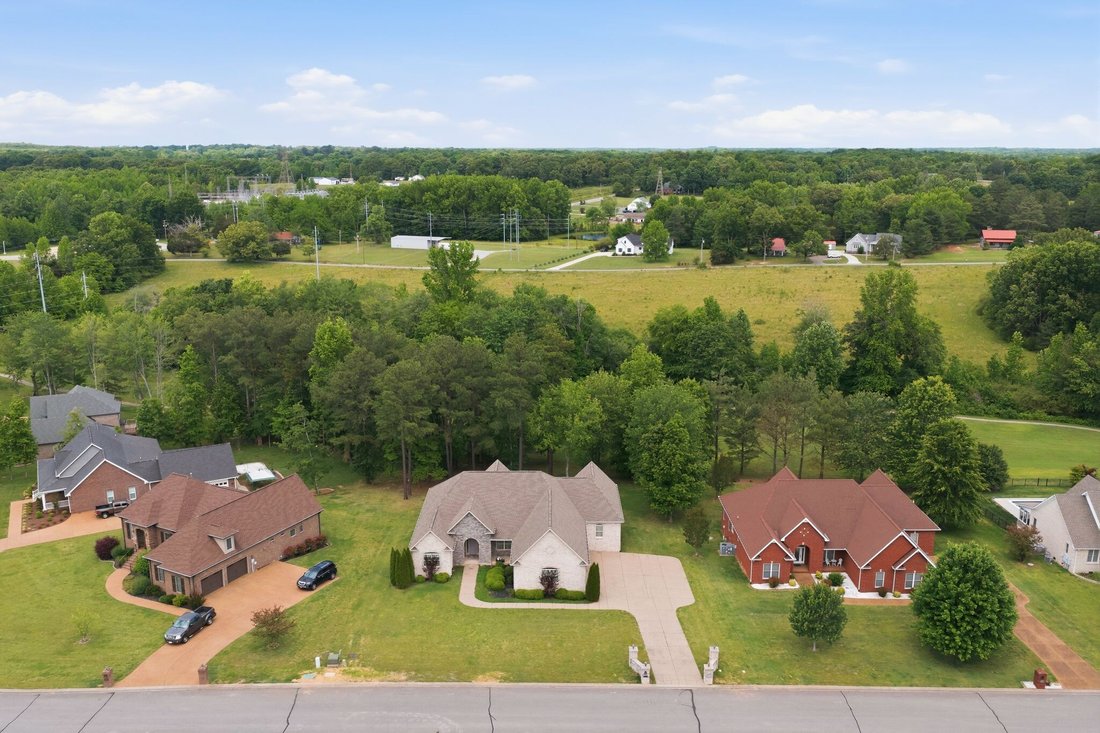 House in Dickson, Tennessee, United States 3 - 17969459