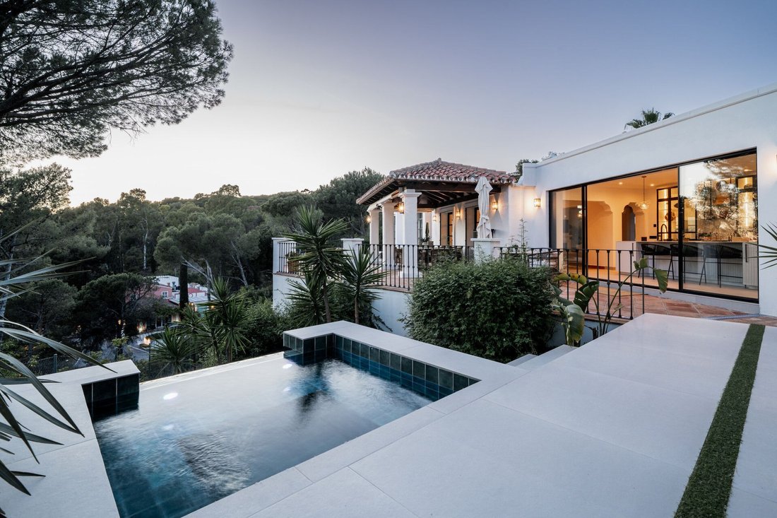 Villa in Benahavis, Andalusia, Spain 2 - 17972660