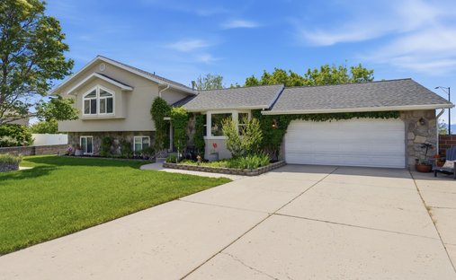 House in Sandy, Utah, United States 1