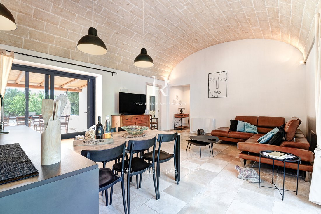 Casa en Ostuni, Apulia, Italia 3 - 17966313
