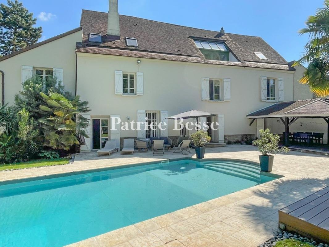 House in Nord, Chambourcy, France 2 - 17969945