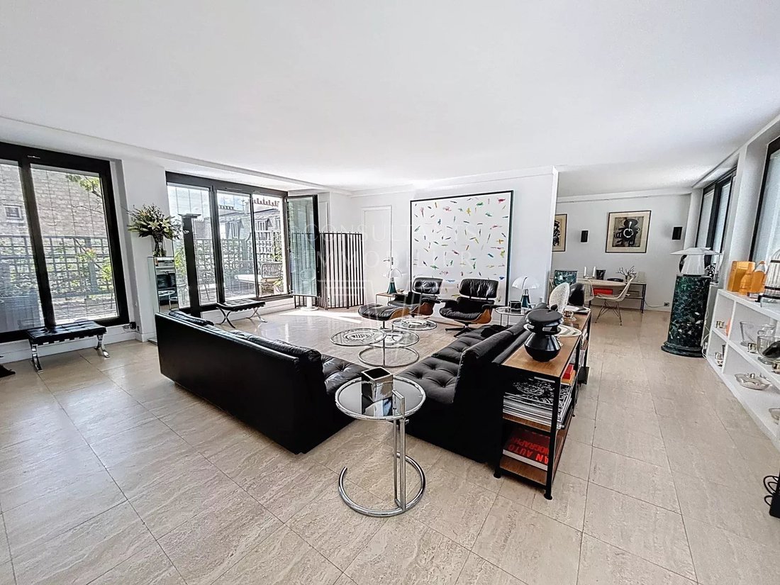 Apartment in Muette Sud, Paris 16e Arrondissement, Paris 1 - 17967103