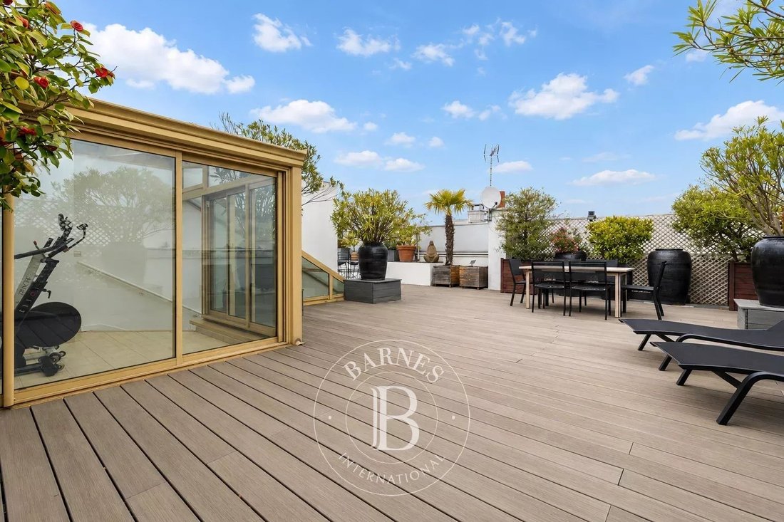 Apartment in Villiers-L. Michel, Levallois-Perret, France 4 - 16613734