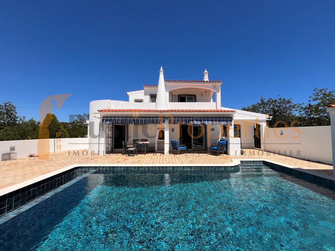 Villa in Santa Barbara de Nexe, Algarve, Portugal 2 - 17970230