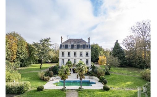 Estate in Arrondissement of Caen, Normandy, France 1