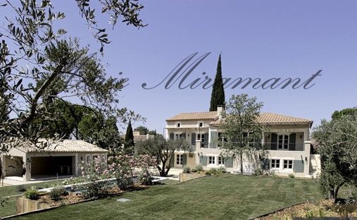House in Fontvieille, Provence-Alpes-Côte d'Azur, France 1
