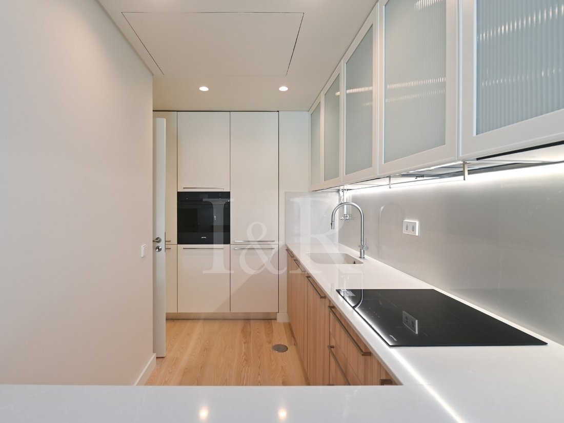 Apartment in Arroios, Lisbon, Portugal 5 - 15126083