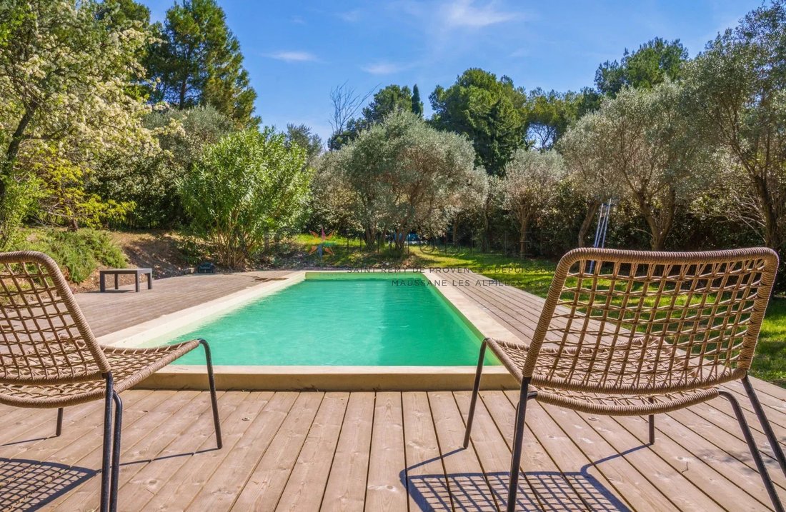 Haus in Mouriès, Provence-Alpes-Côte d'Azur, Frankreich 1 - 17967267
