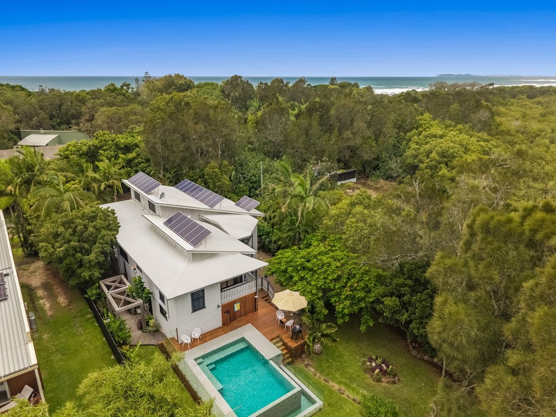 House in Byron Bay, New South Wales, Australia 1 - 17970427